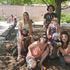 Meet your Posher, Hope